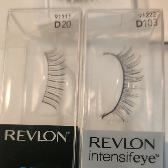 Revlon Define Eyelashes - Black - Picture 2 of 6